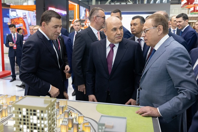 Проекты Группы Синара показали премьер-министру РФ