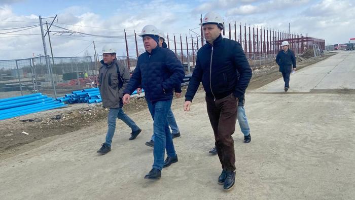 Стройплощадку комплекса по производству высокоскоростных поездов посетили представители «ВСМ Две Столицы»