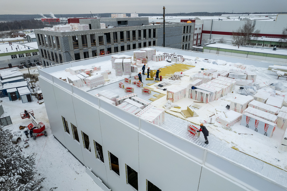 «Синара-Девелопмент» закрыла тепловой контур испытательного центра в комплексе по производству ВСП